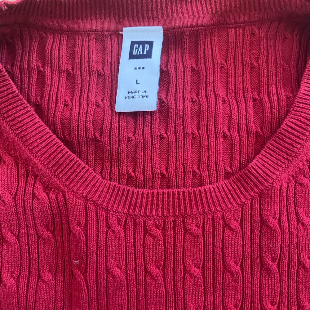 Gap cable knit red pullover top cap sleeves size large
